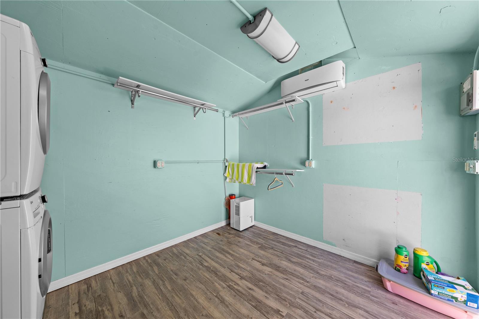 1315 PINE ISLAND DR N