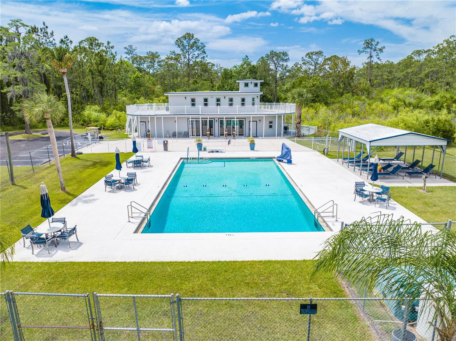 1315 PINE ISLAND DR N