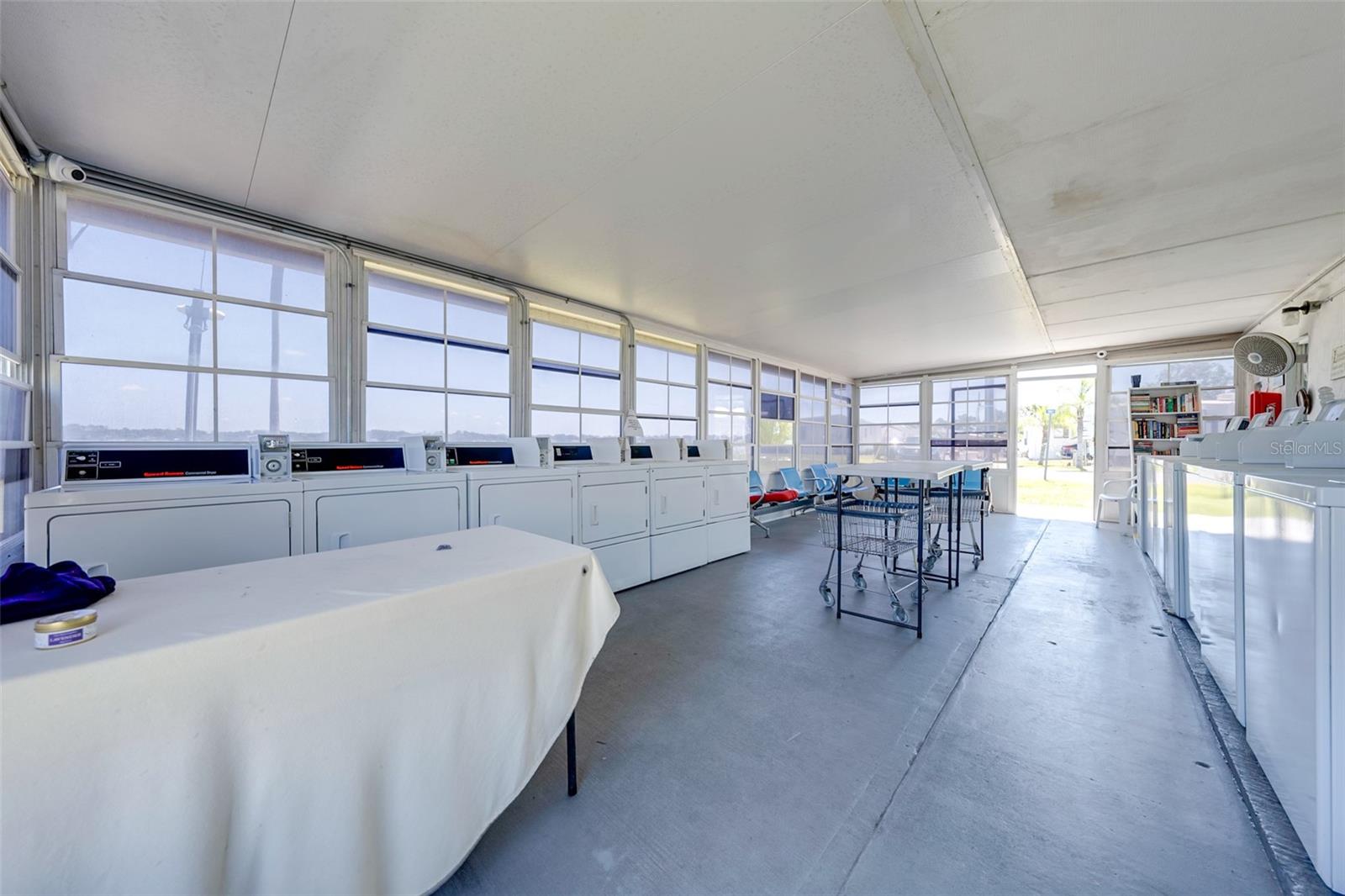 1315 PINE ISLAND DR N