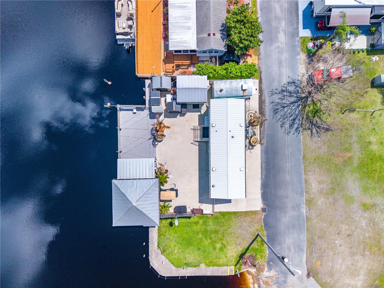 1315 PINE ISLAND DR N