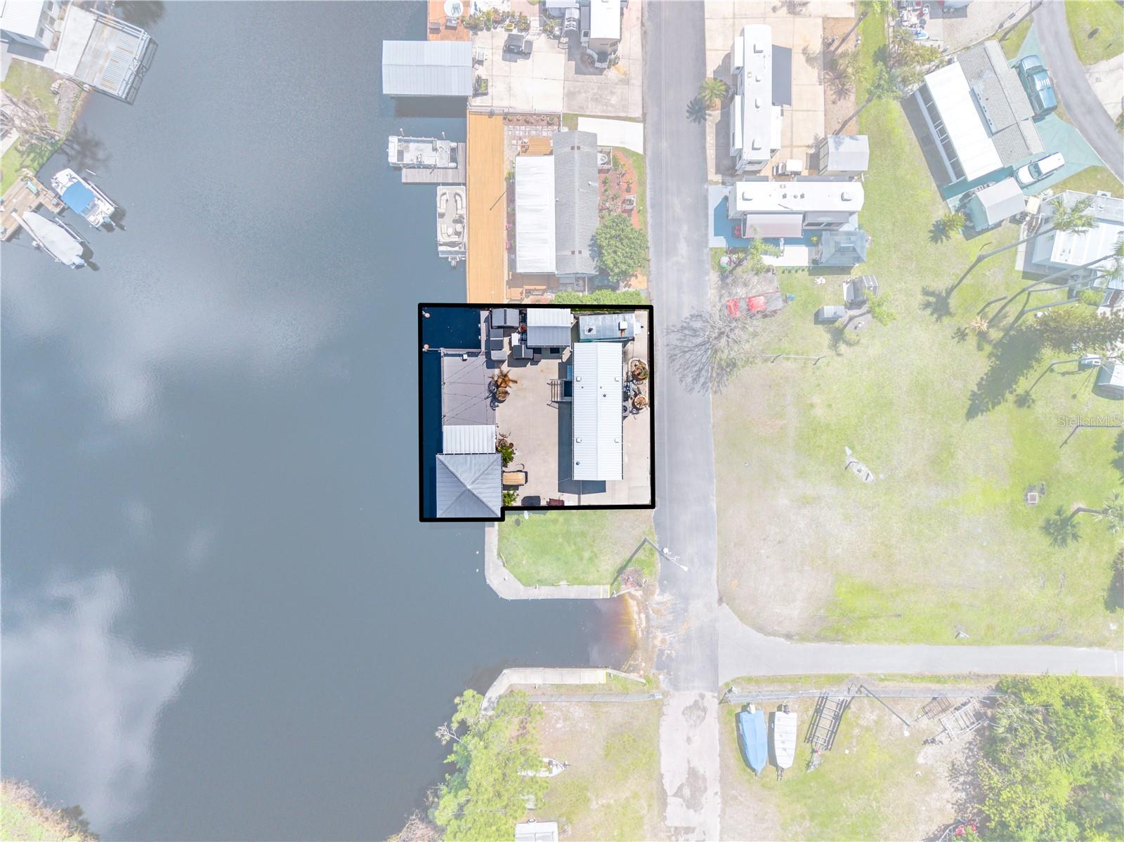 1315 PINE ISLAND DR N