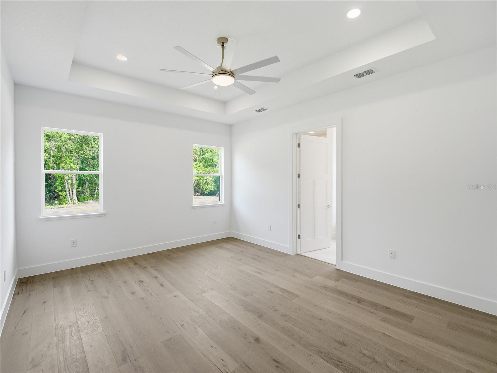 4256 LA SALLE AVE