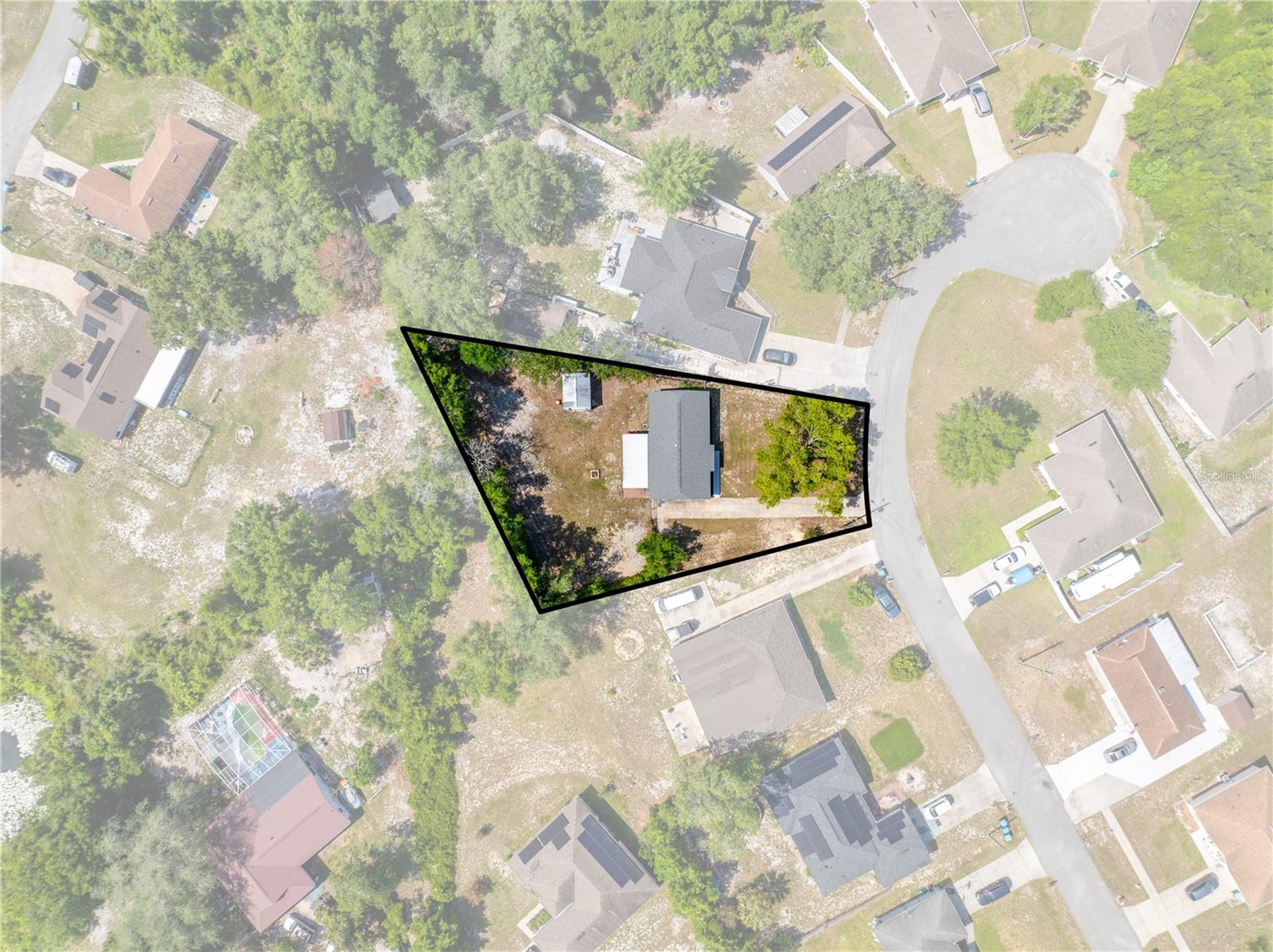 463 CHESTNUT CT