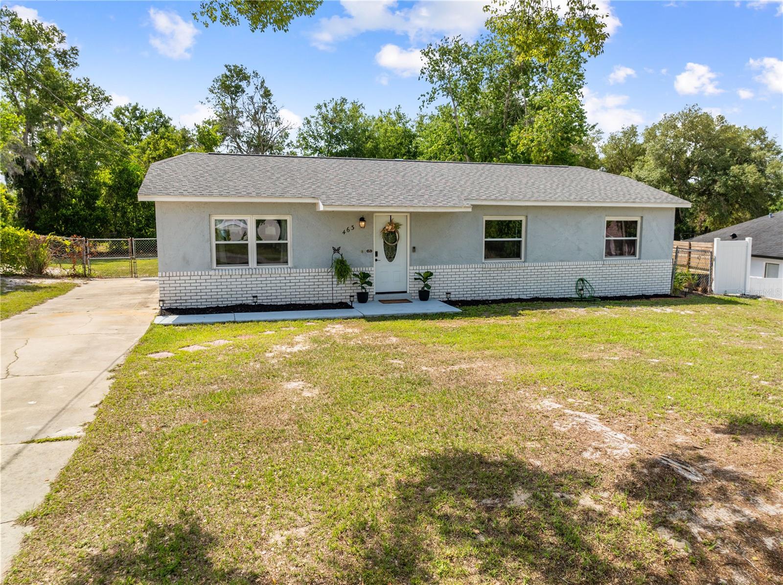463 CHESTNUT CT