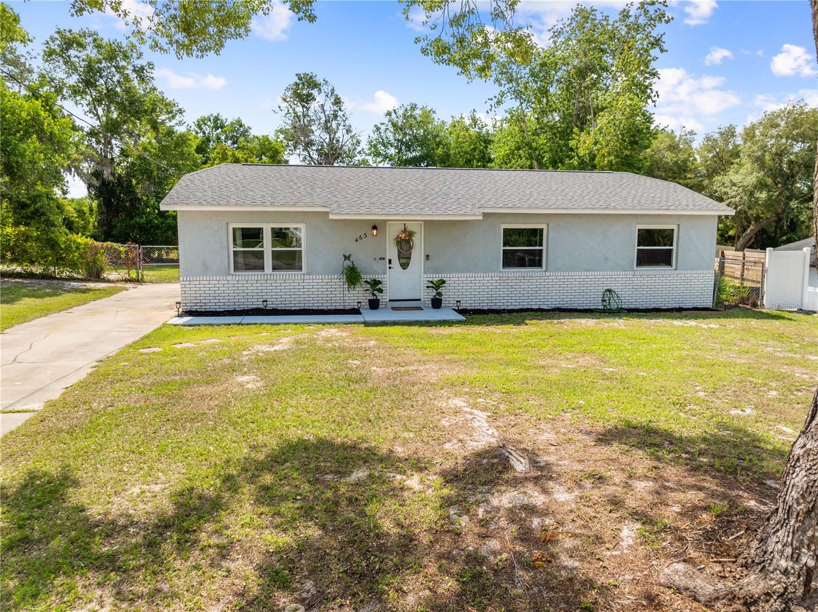 463 CHESTNUT CT