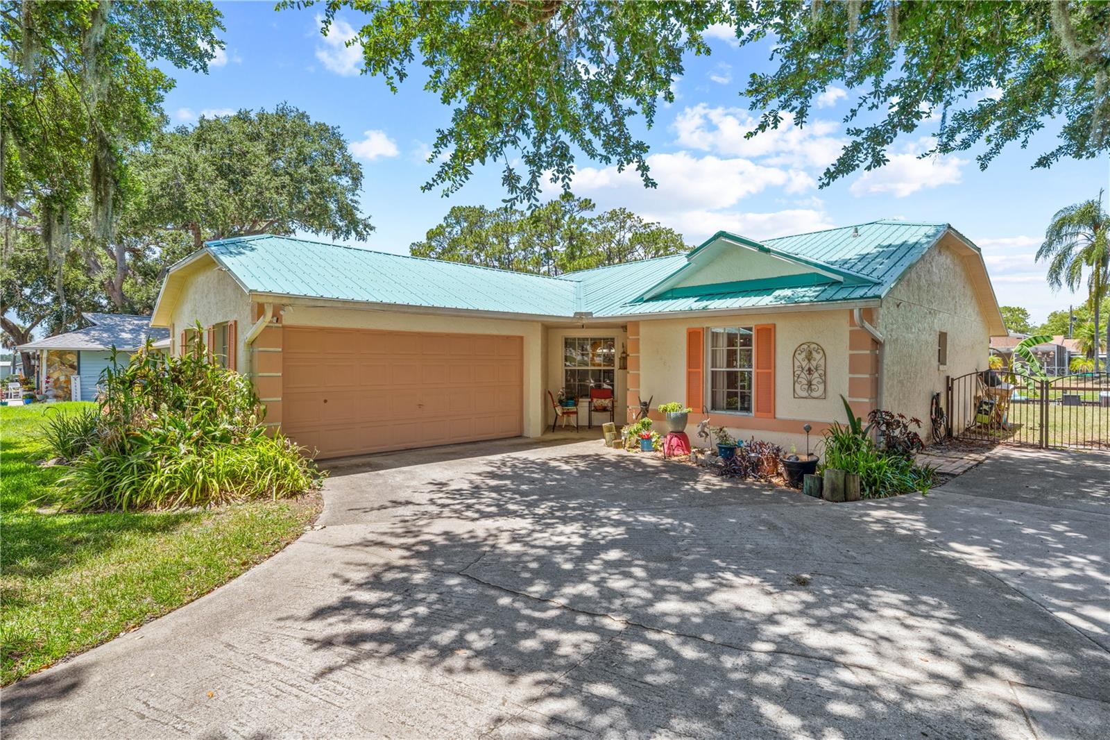 6369 BONNIE CT