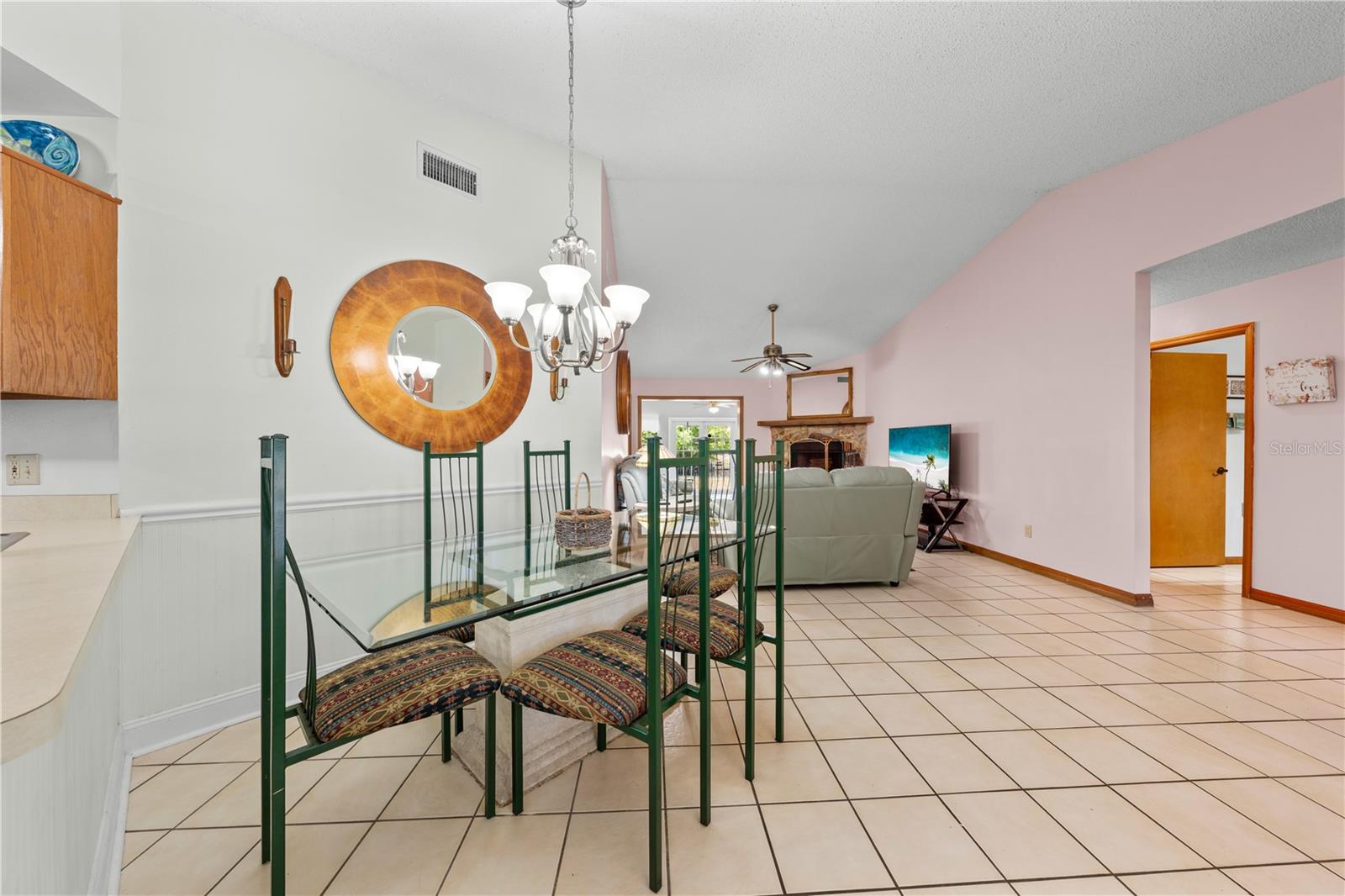 6369 BONNIE CT