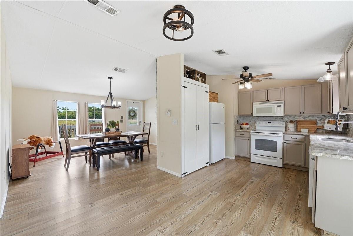 4450 QUAIL ROOST RD
