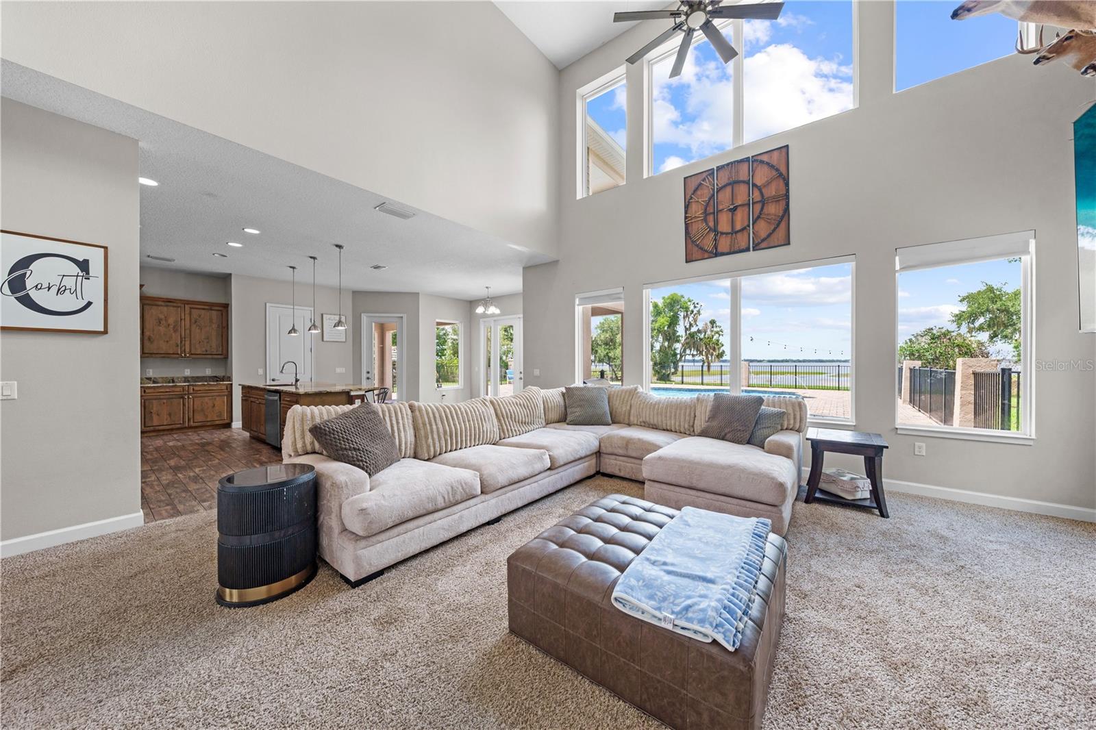4664 HICKORY TREE LN