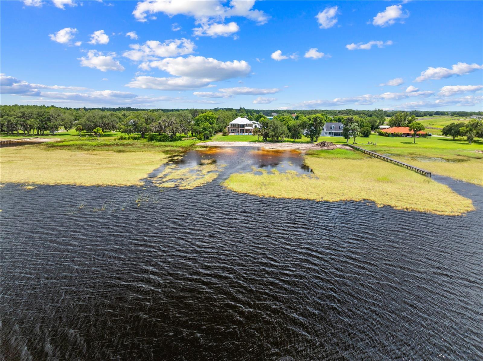 4664 HICKORY TREE LN
