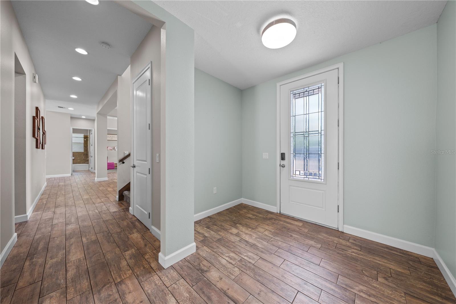 4664 HICKORY TREE LN