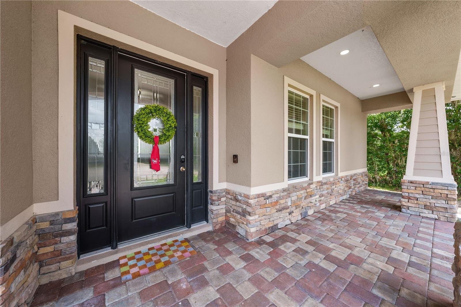 4664 HICKORY TREE LN