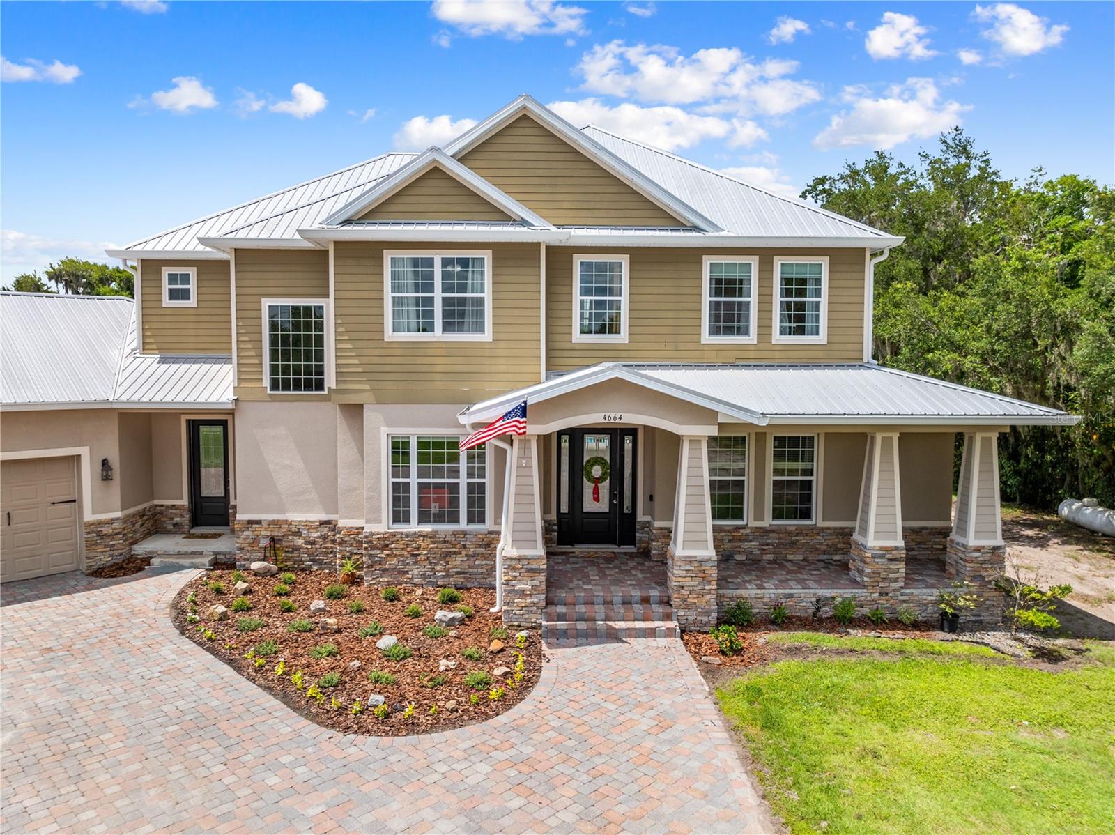 4664 HICKORY TREE LN