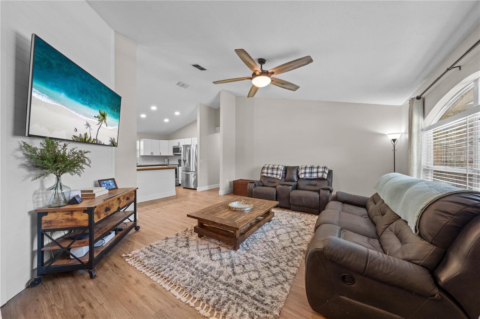 3839 LAKEVIEW ACRES RD