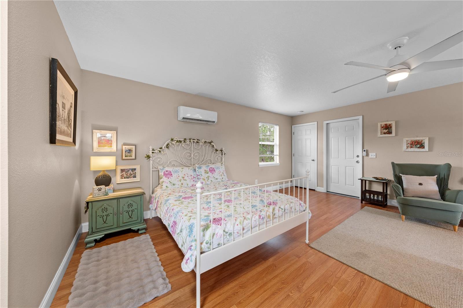 1803 CHARLES COURT