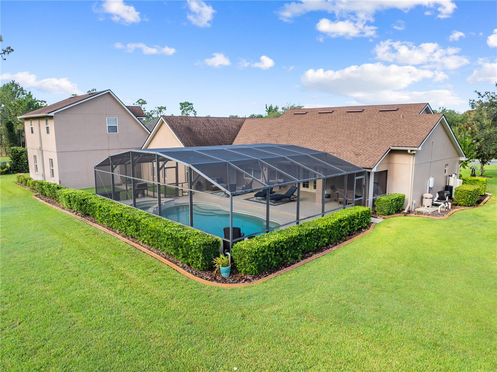 1803 CHARLES COURT