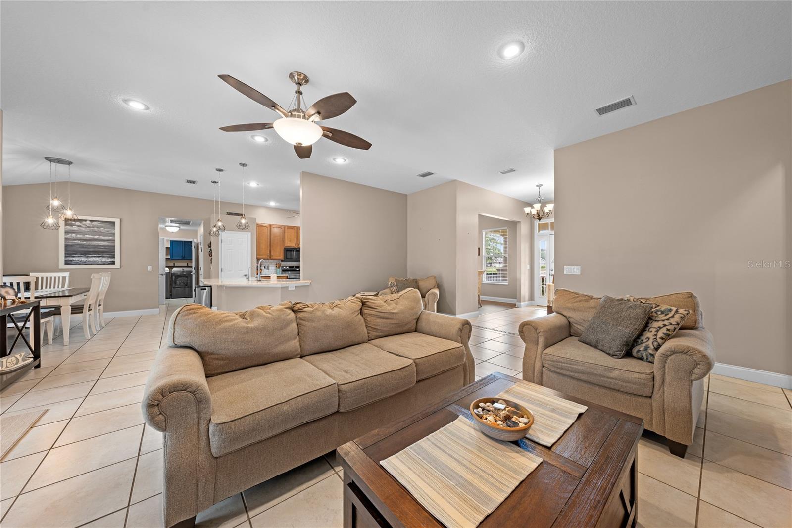 1803 CHARLES COURT