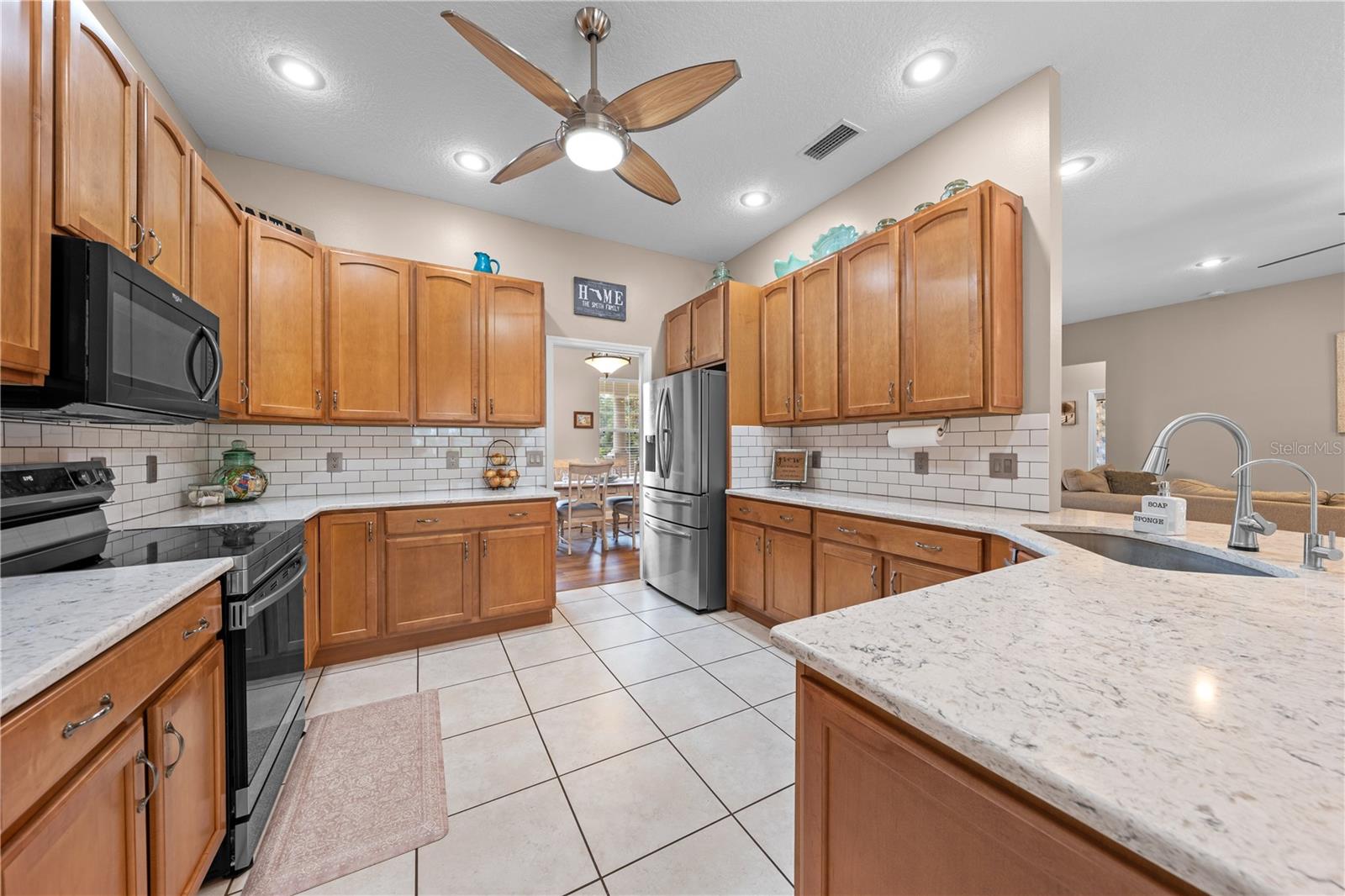 1803 CHARLES COURT