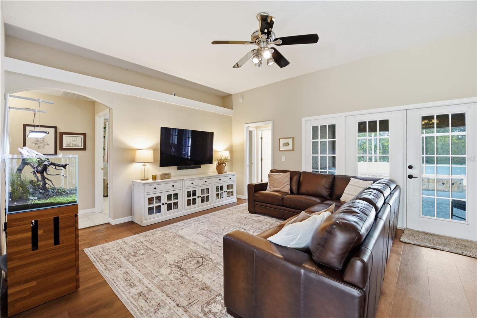 1506 JENNI LEE CT