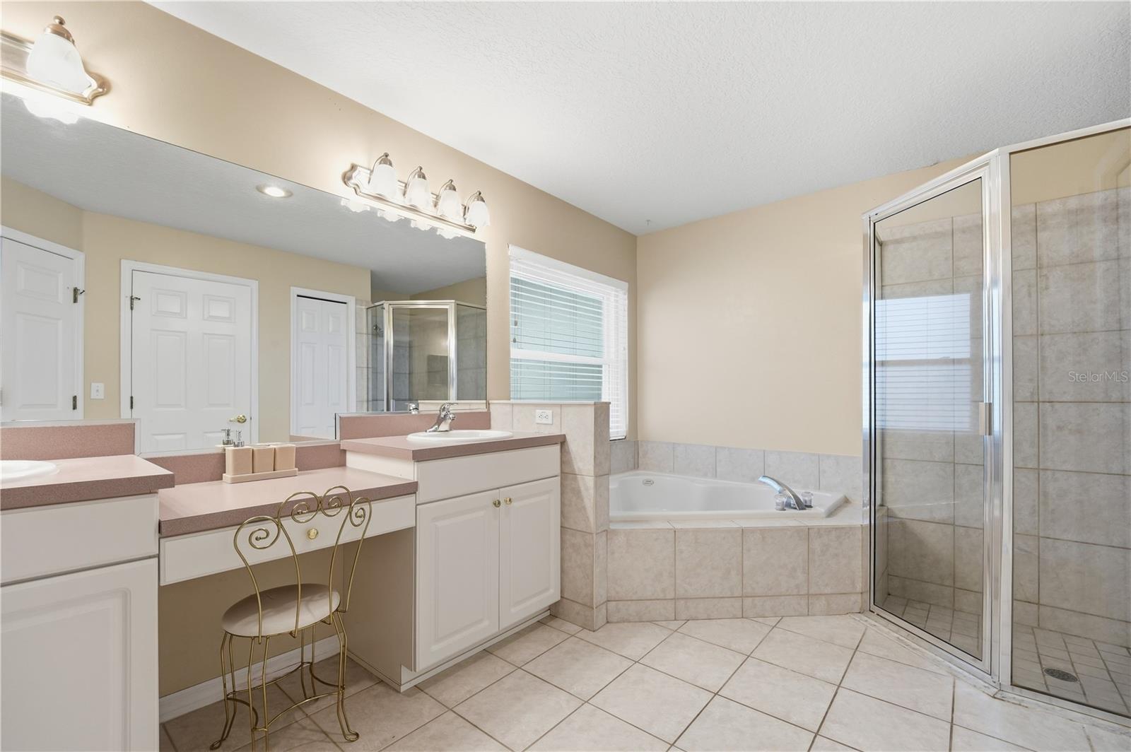 1506 JENNI LEE CT