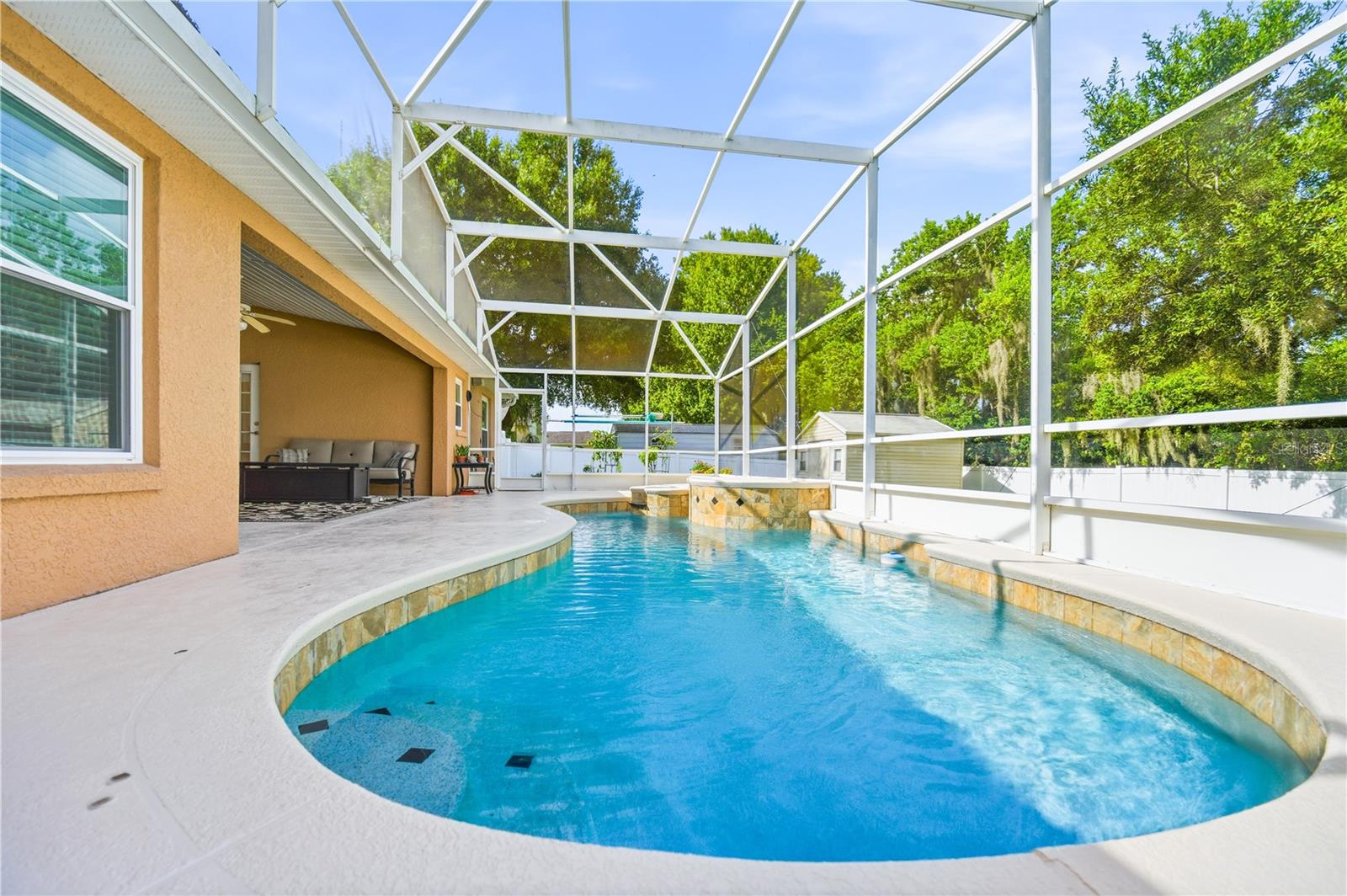 1506 JENNI LEE CT