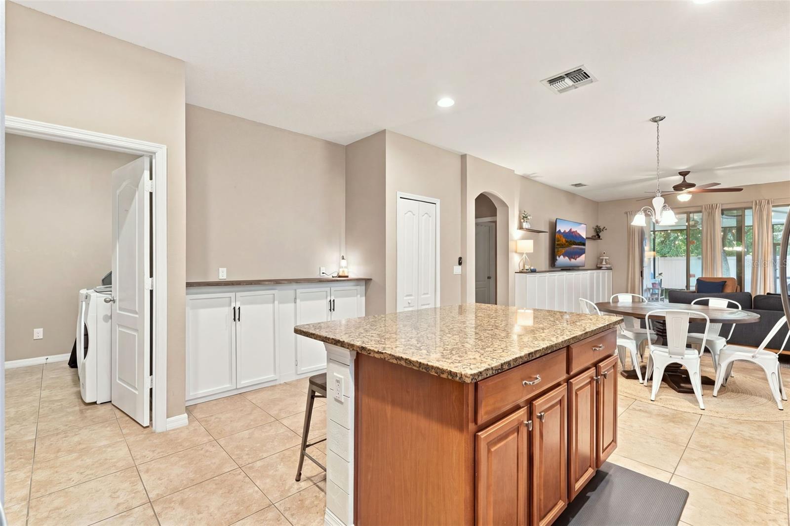 1444 PINE MARSH LOOP