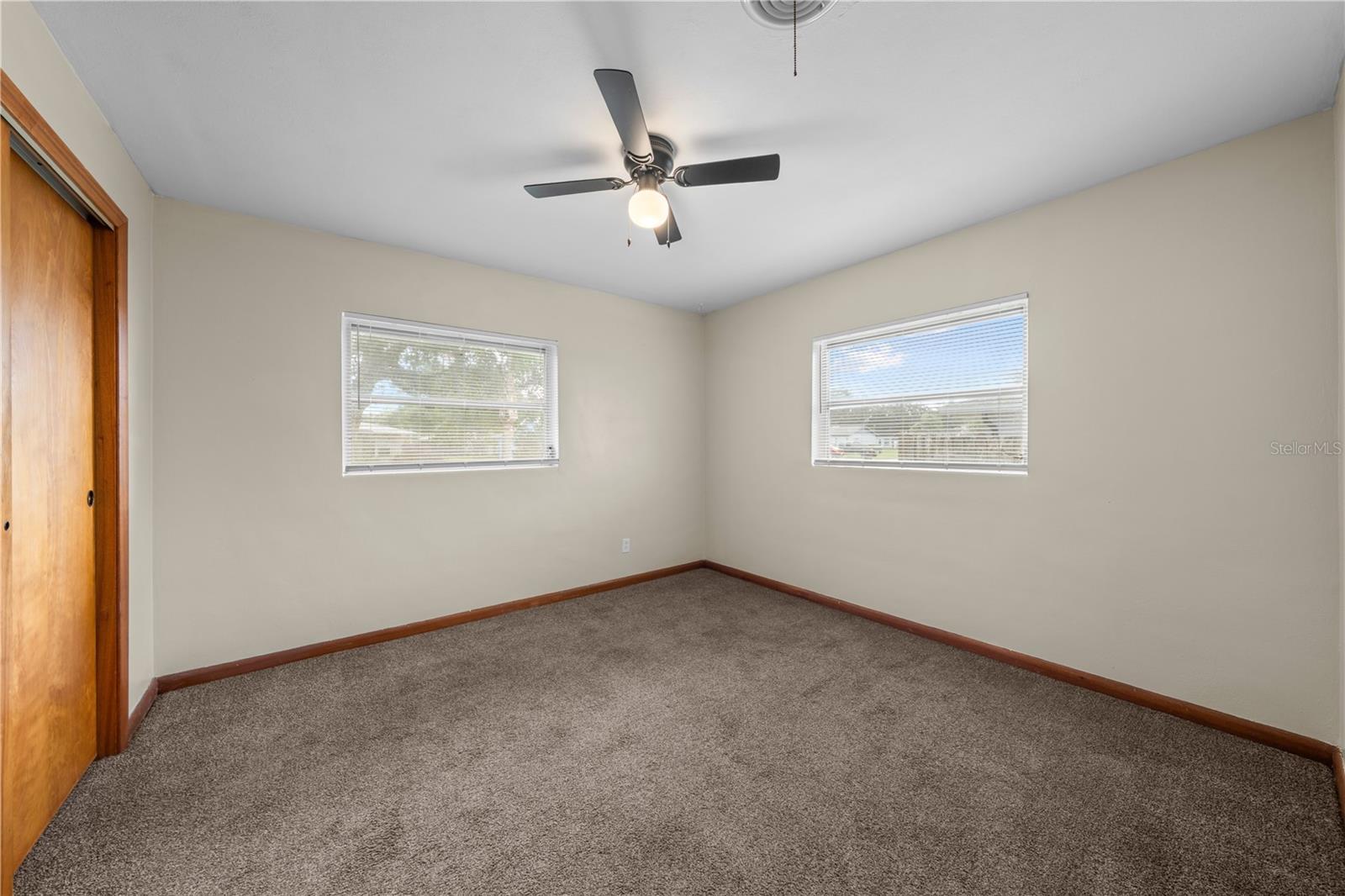 1400 CAROLINA AVE