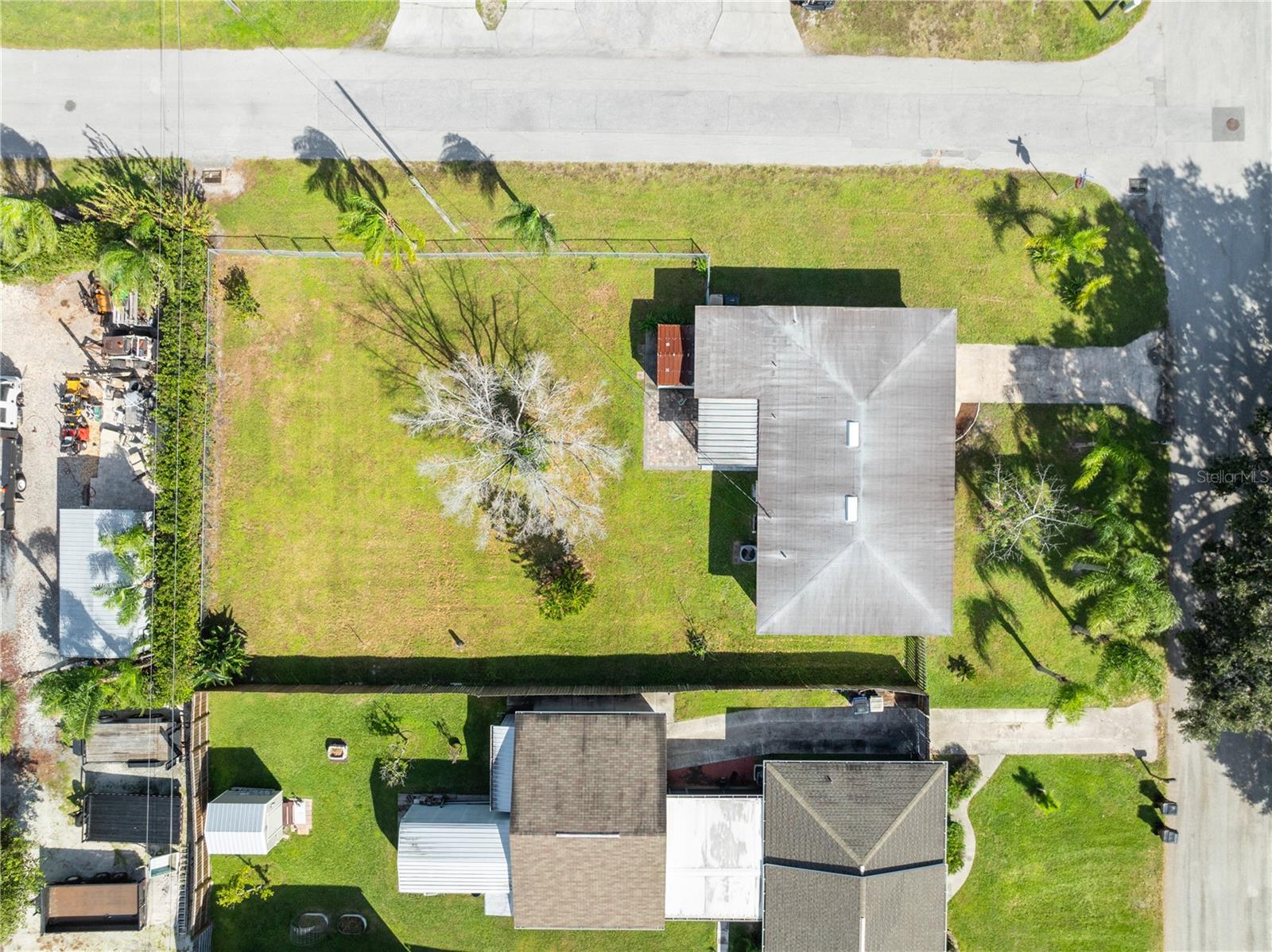 1400 CAROLINA AVE