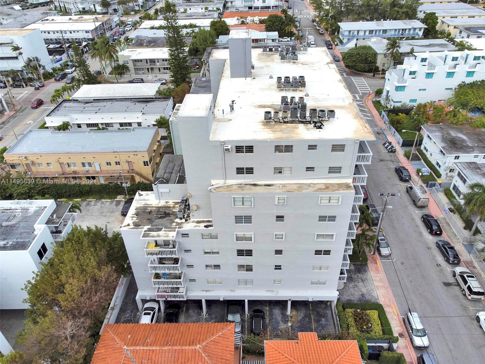 7620 Carlyle Ave Unit: 401