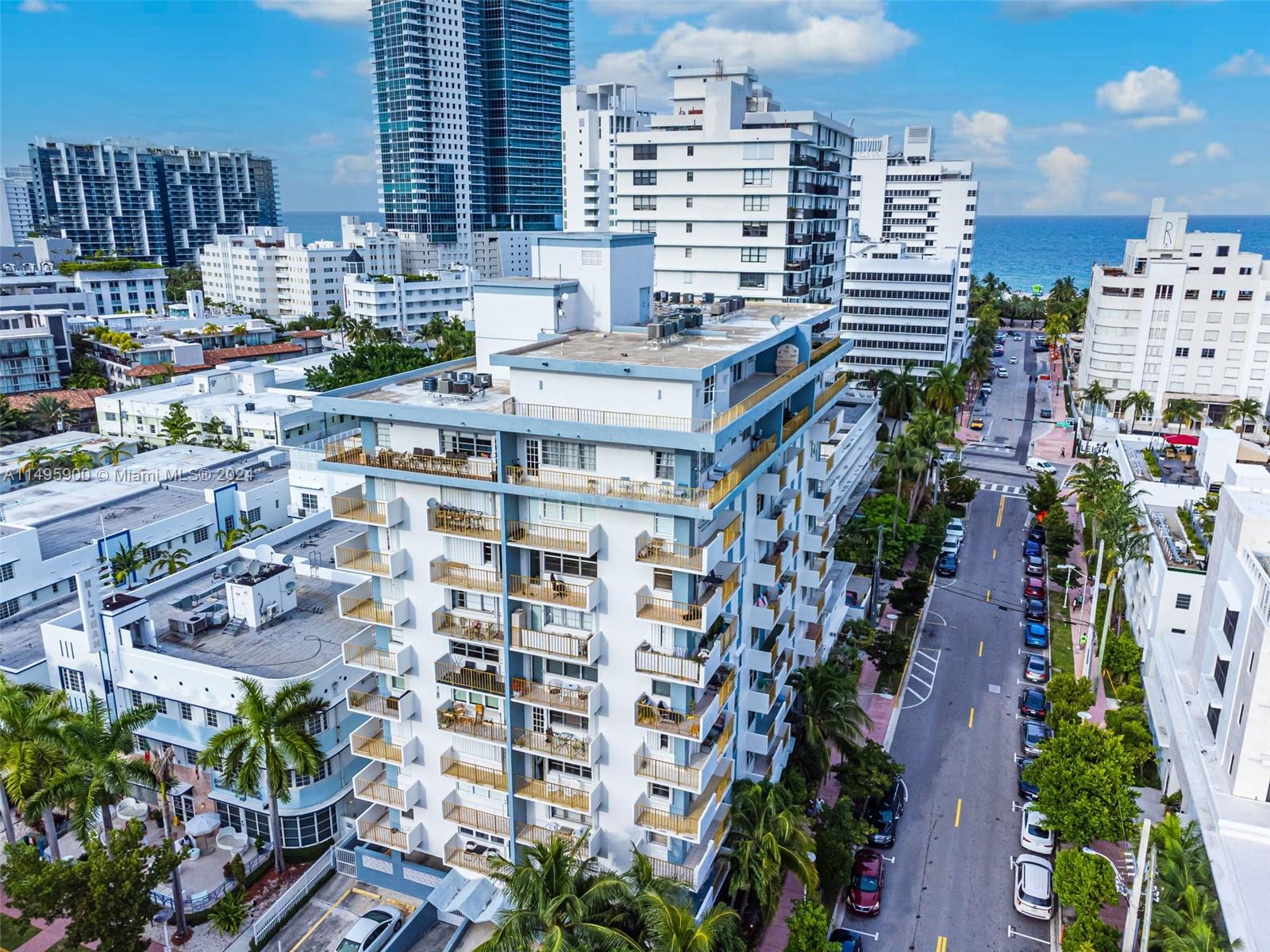 245 18th St Unit: 504