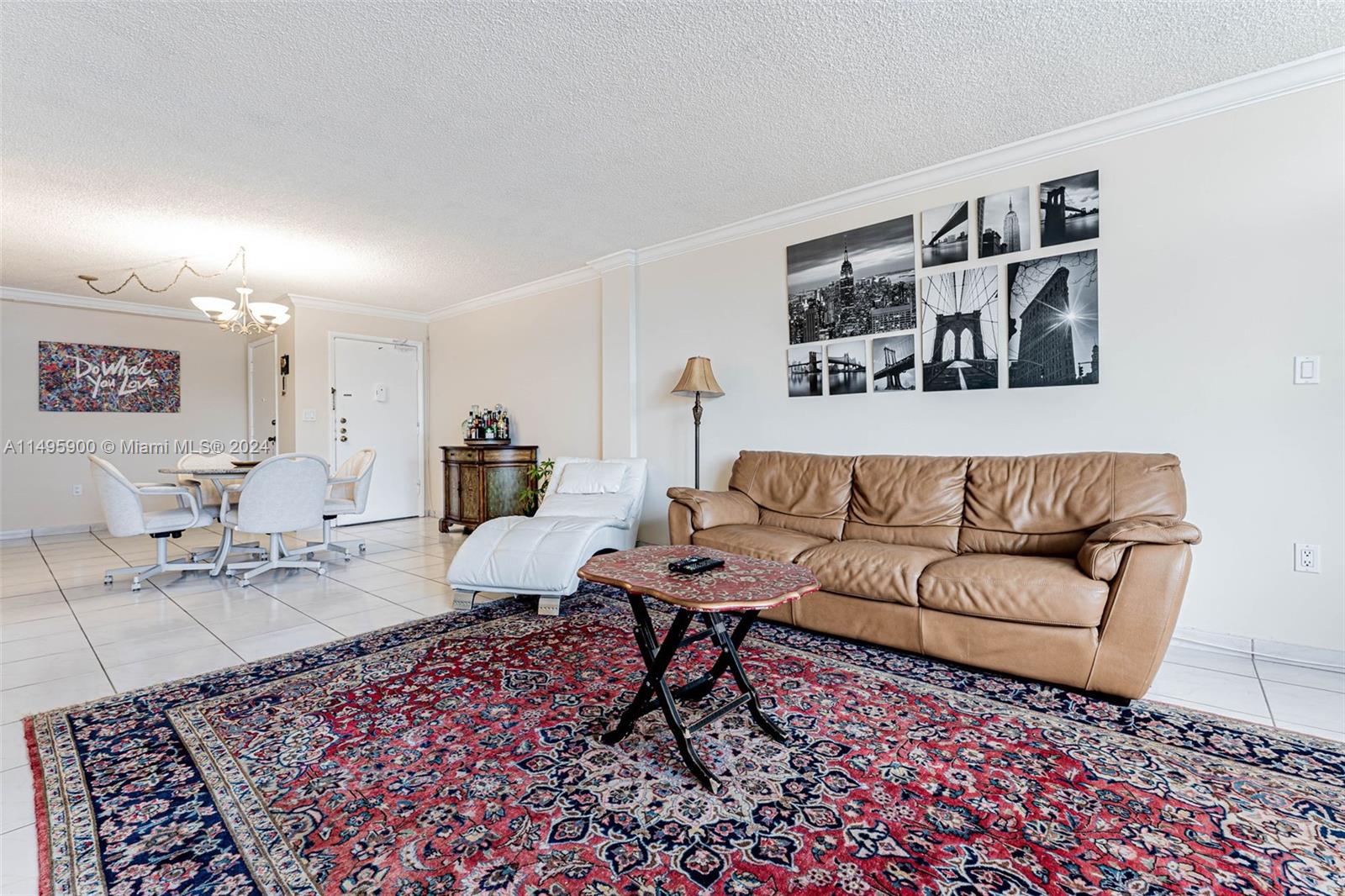245 18th St Unit: 504