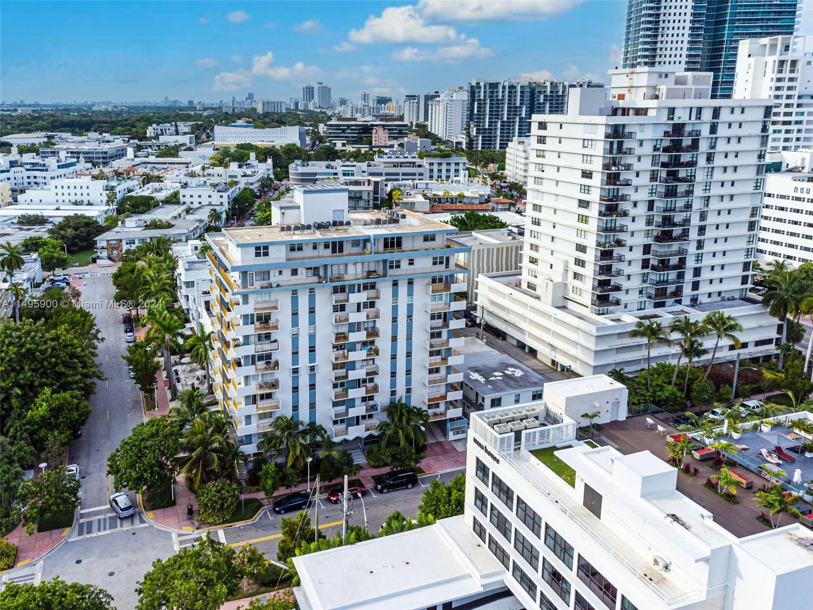 245 18th St Unit: 504