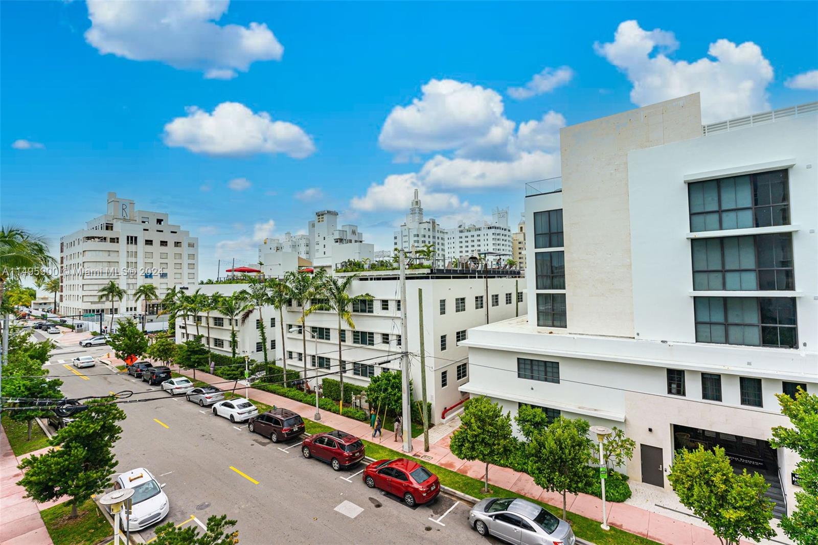 245 18th St Unit: 504