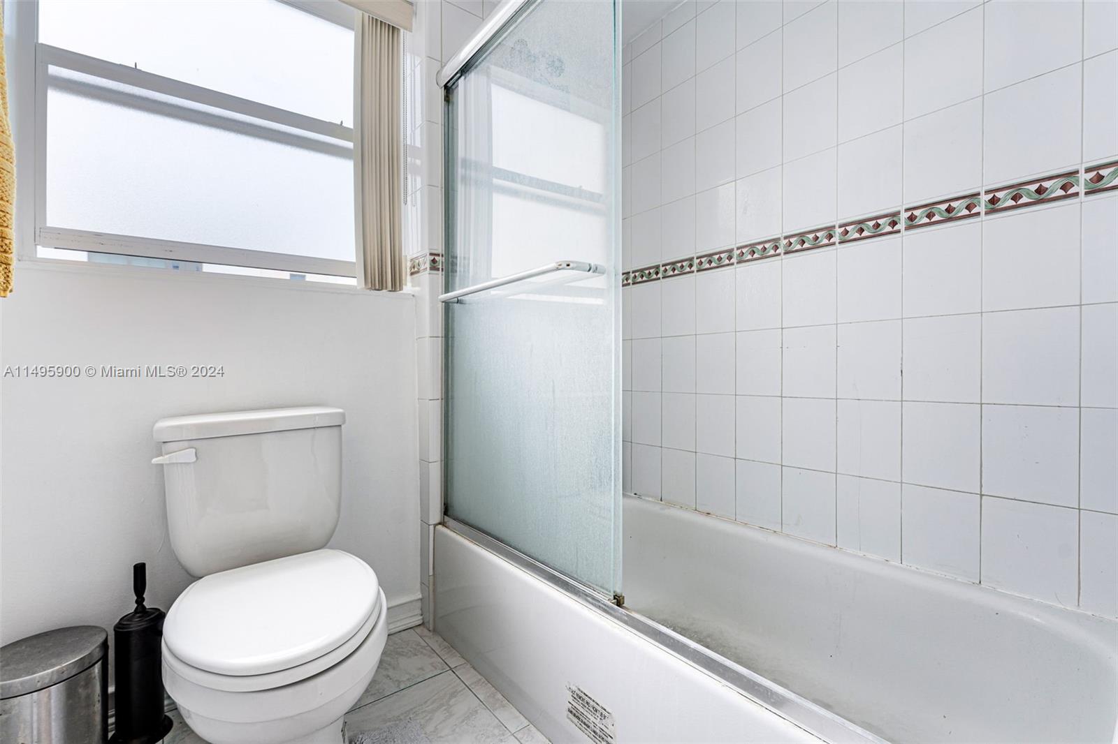 245 18th St Unit: 504