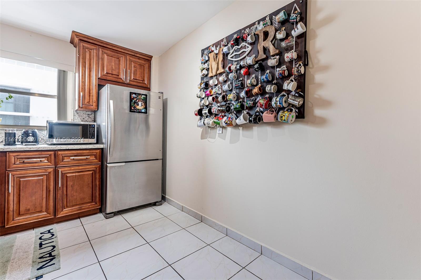 245 18th St Unit: 504