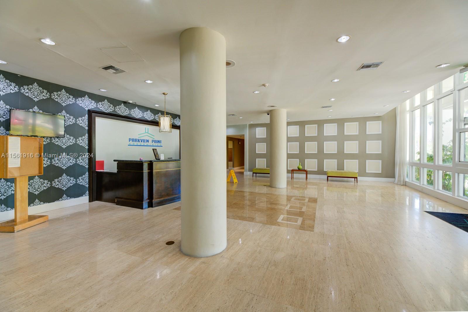 7441 Wayne Ave # 10J