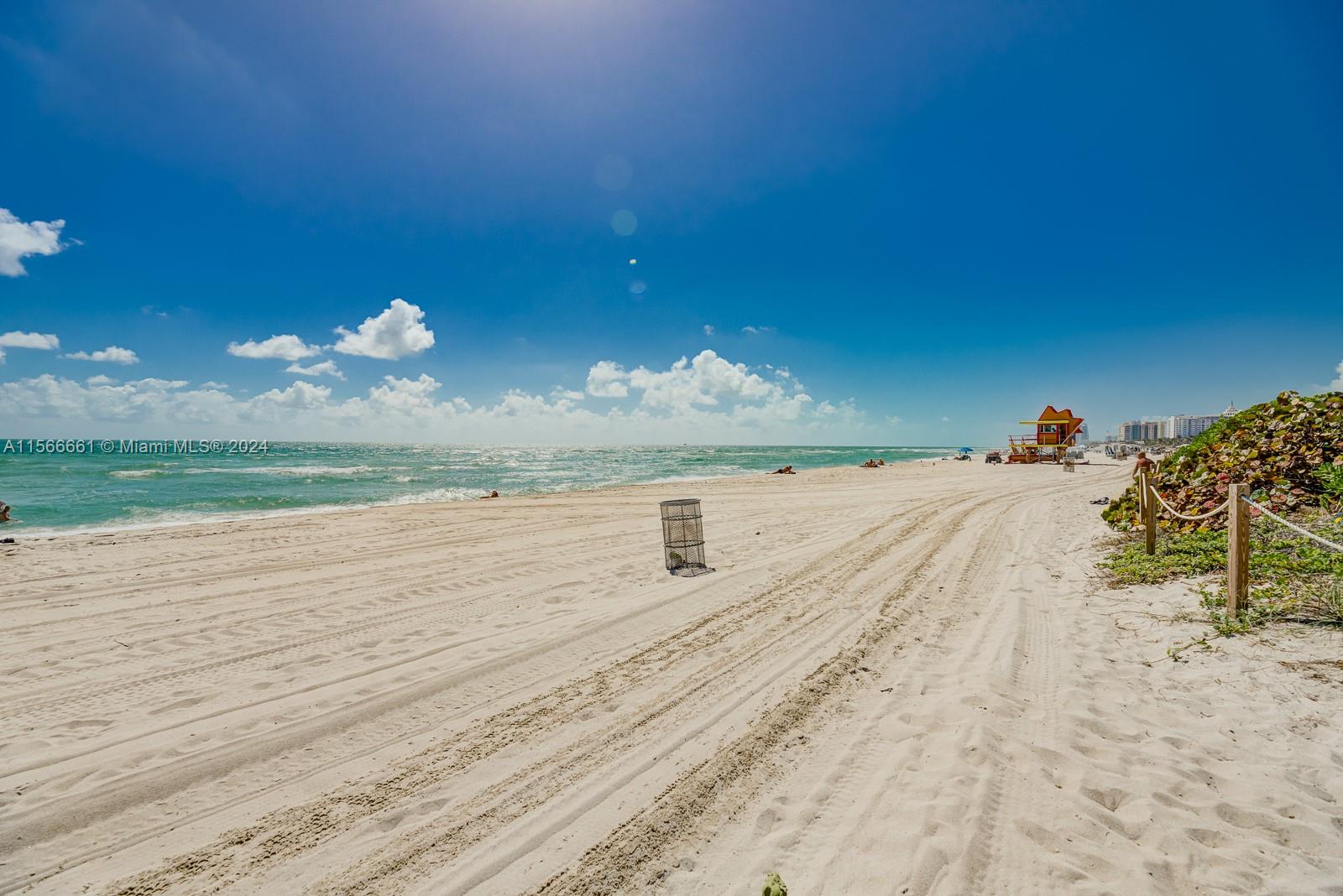 2457 Collins Ave # 407