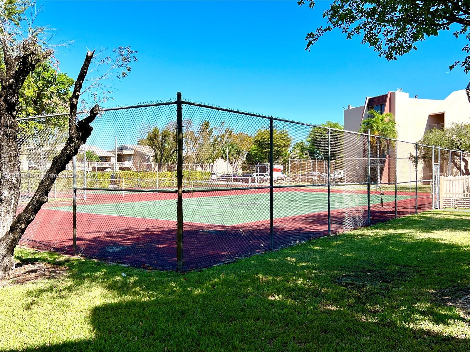 13707 Kendale Lakes Cir # 109