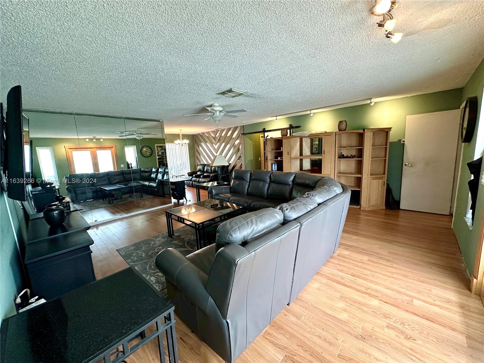 11710 NW 29th Mnr