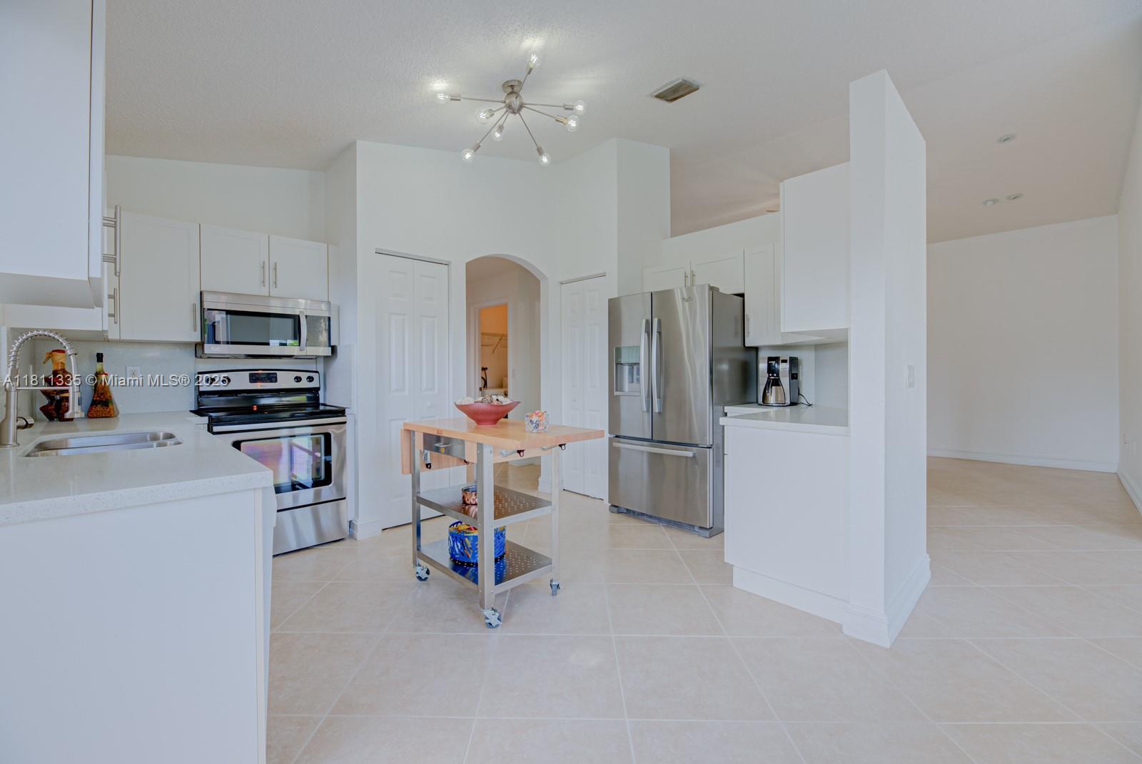 14133 SW 154th Pl Unit: .