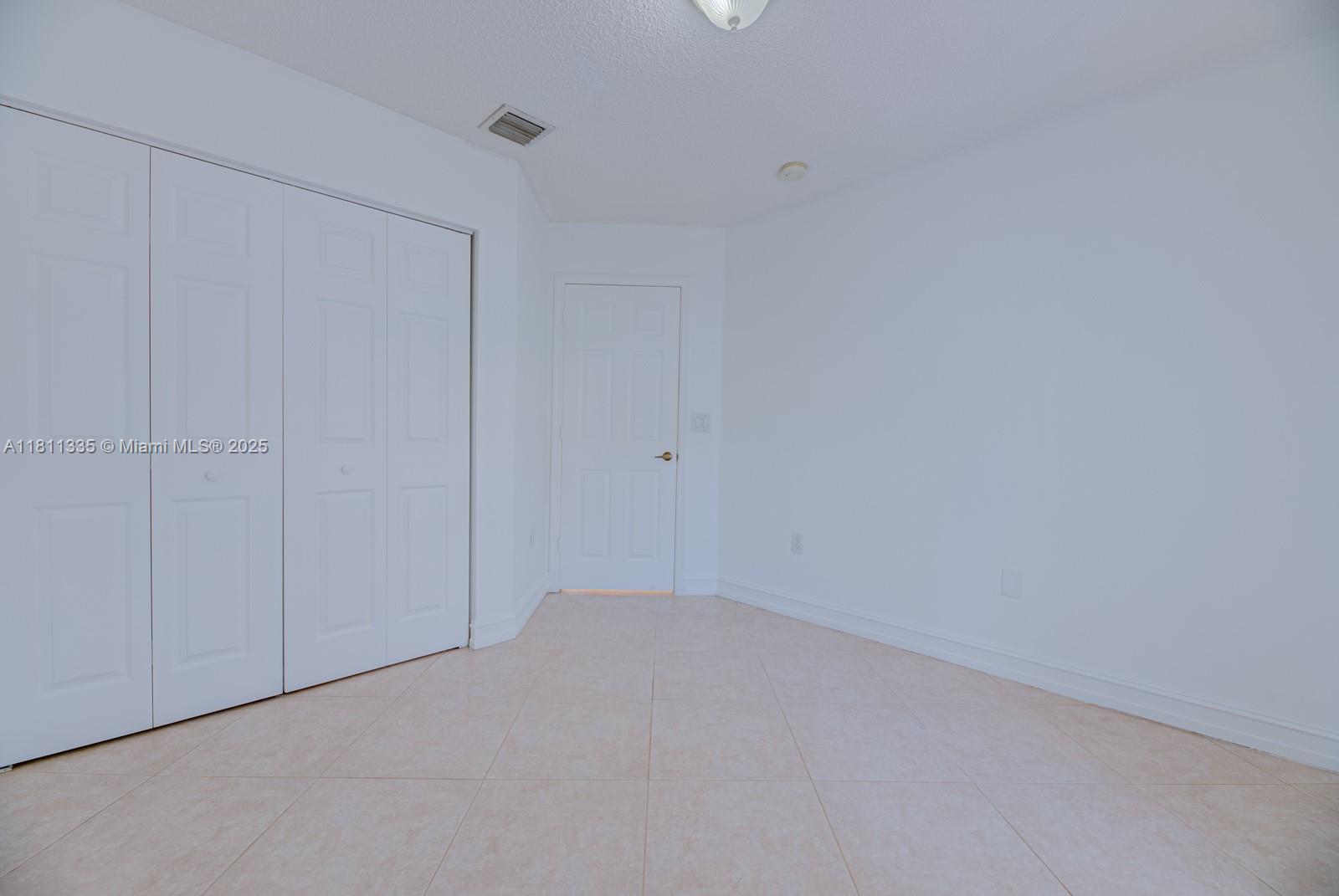 14133 SW 154th Pl Unit: .