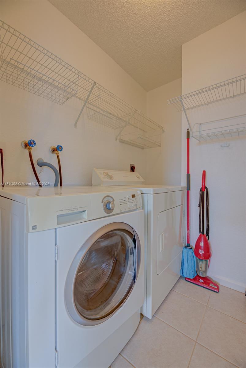 14133 SW 154th Pl Unit: .