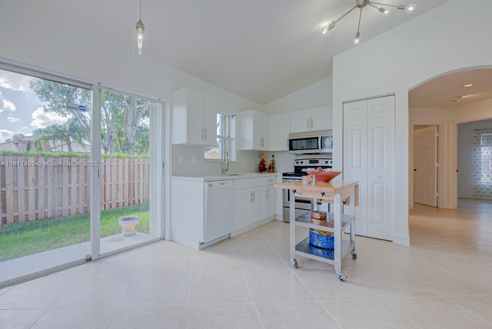 14133 SW 154th Pl Unit: .