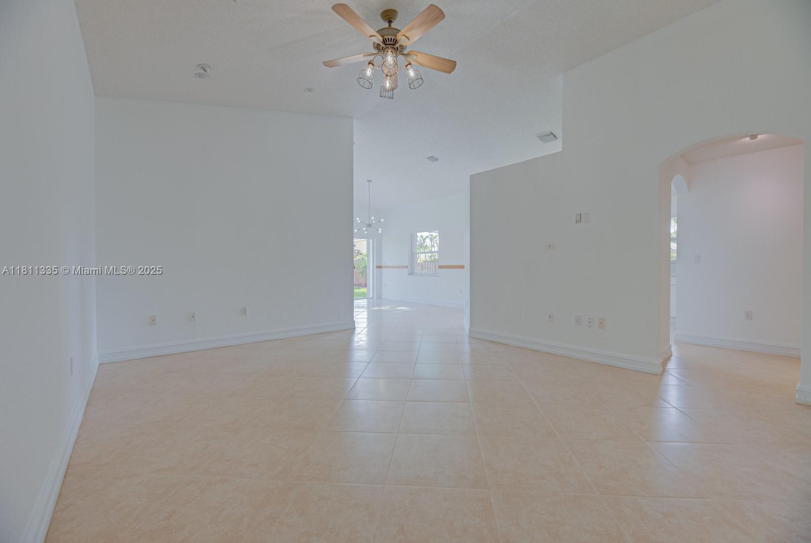 14133 SW 154th Pl Unit: .