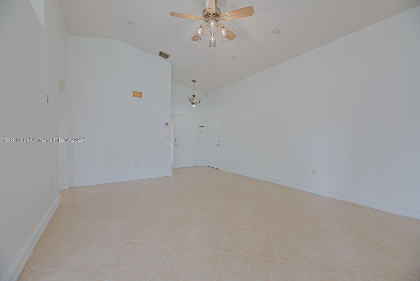 14133 SW 154th Pl Unit: .