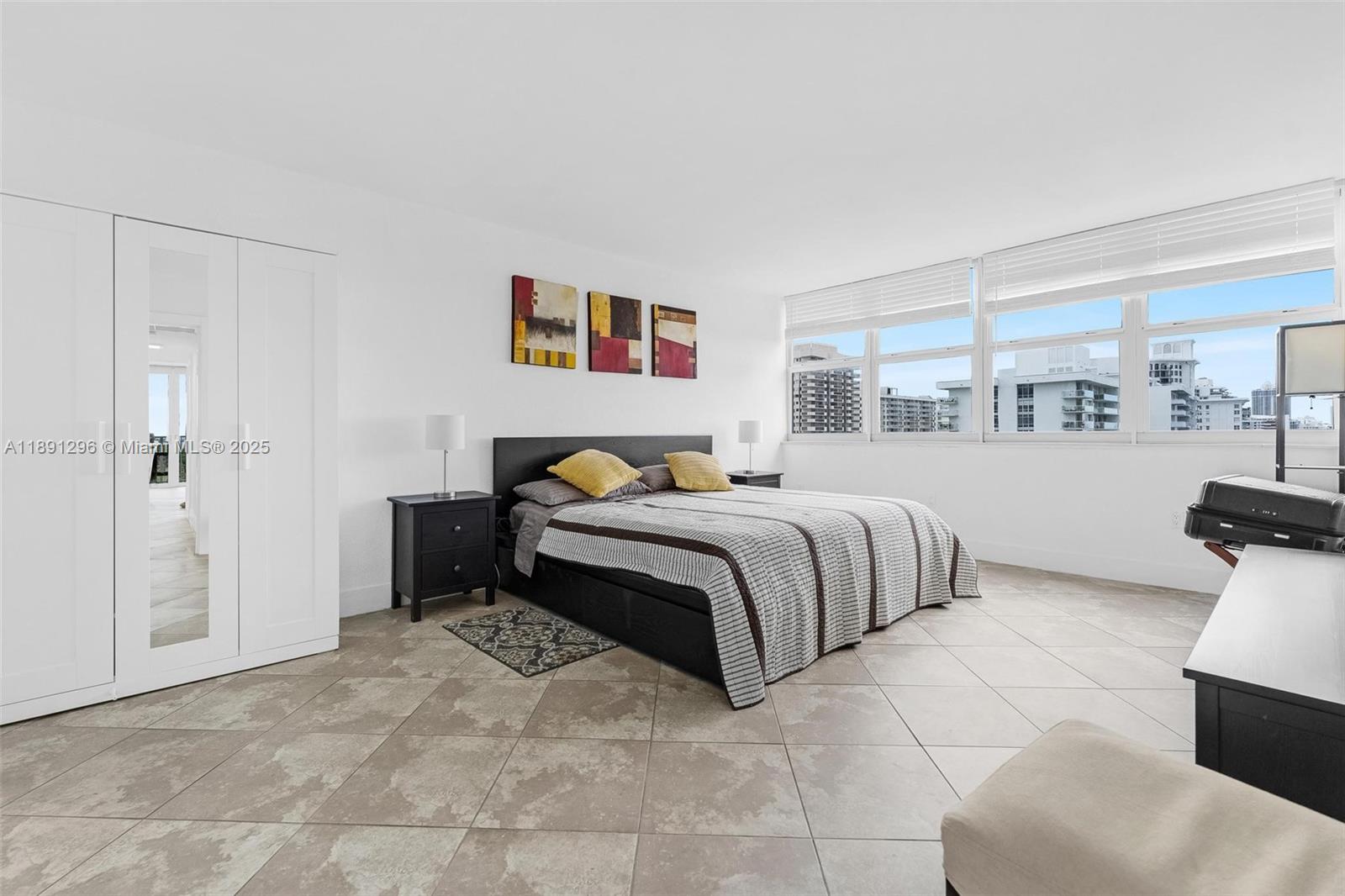 5838 Collins Ave # 11B
