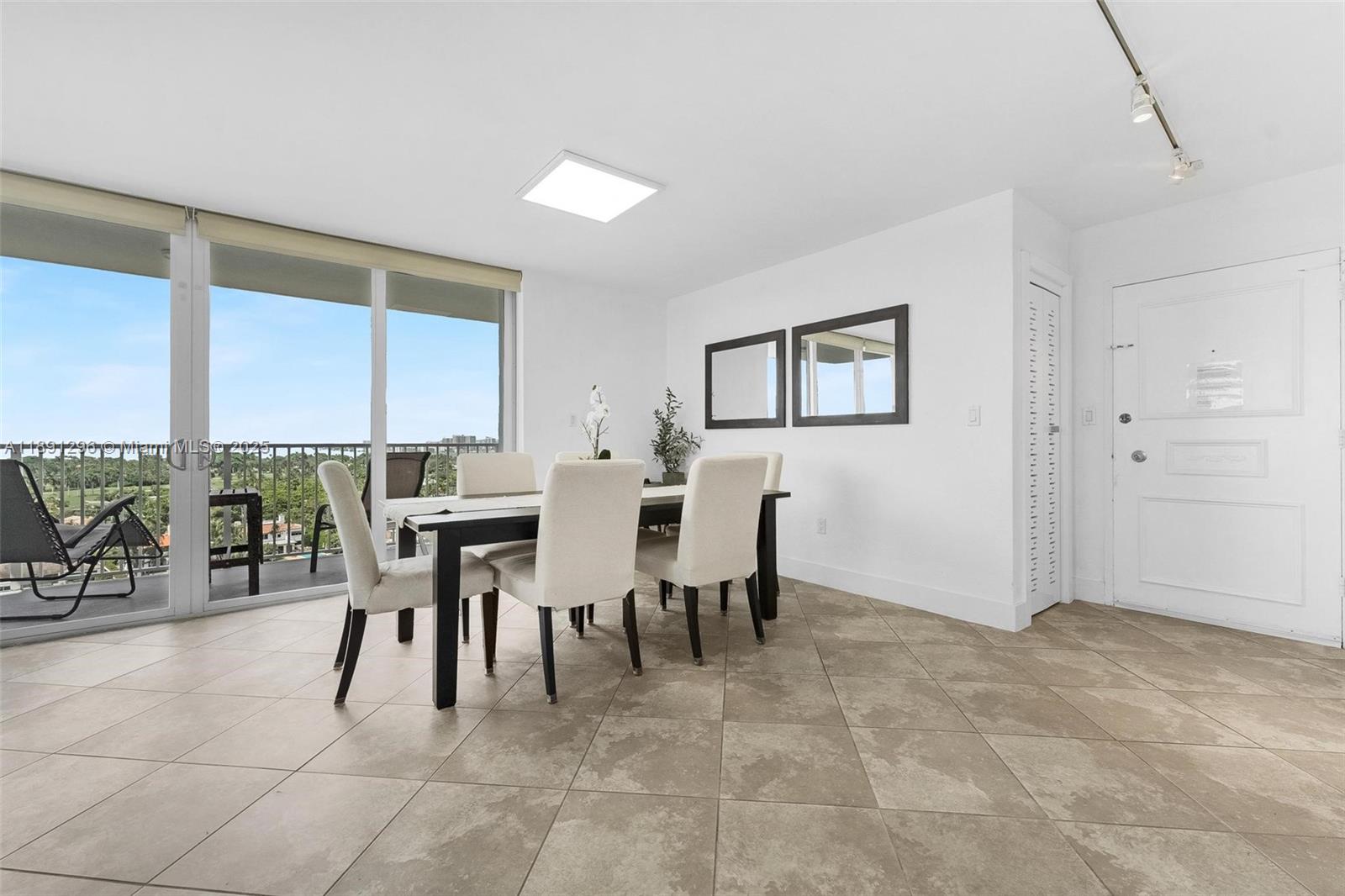 5838 Collins Ave # 11B