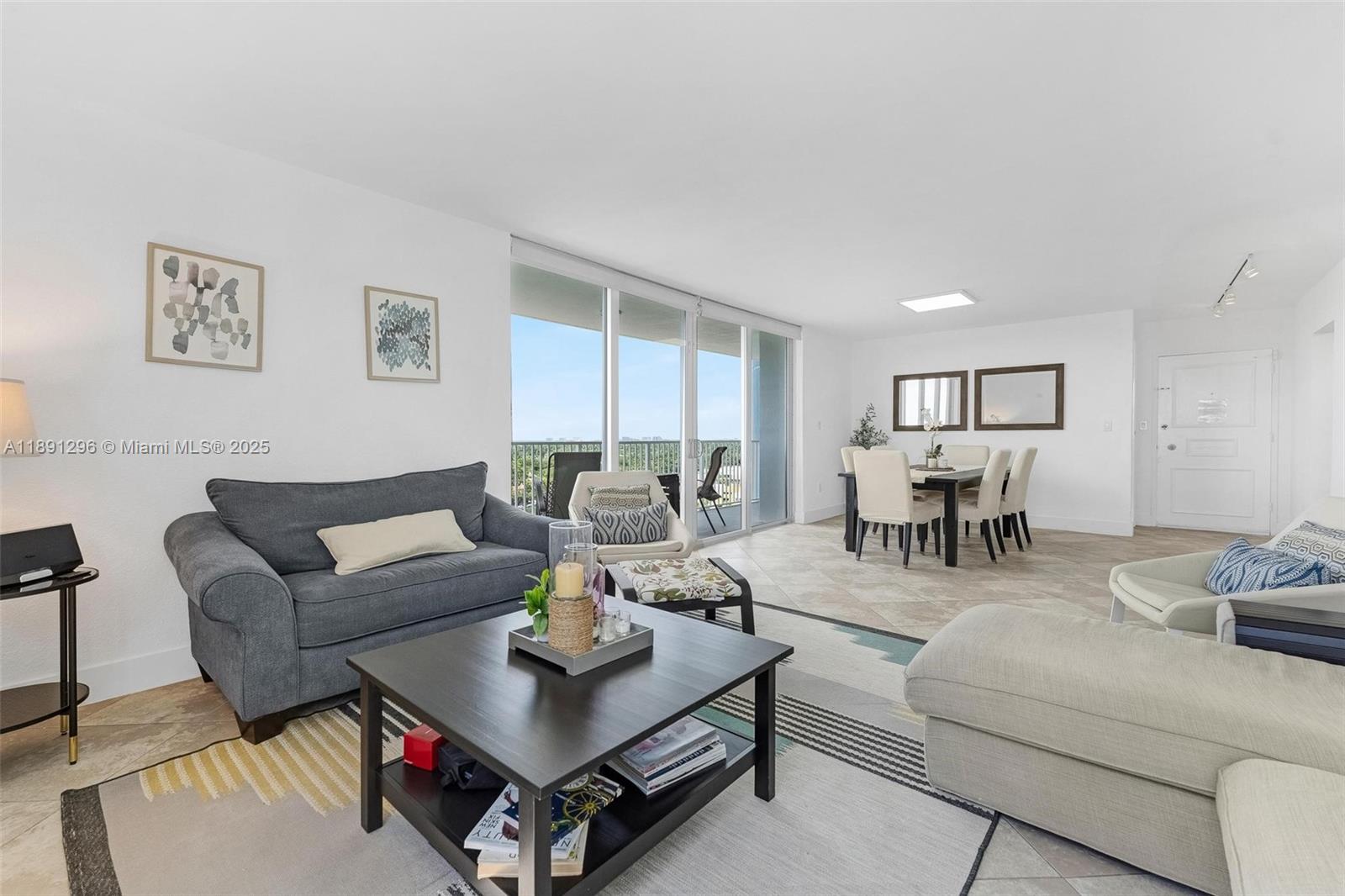 5838 Collins Ave # 11B