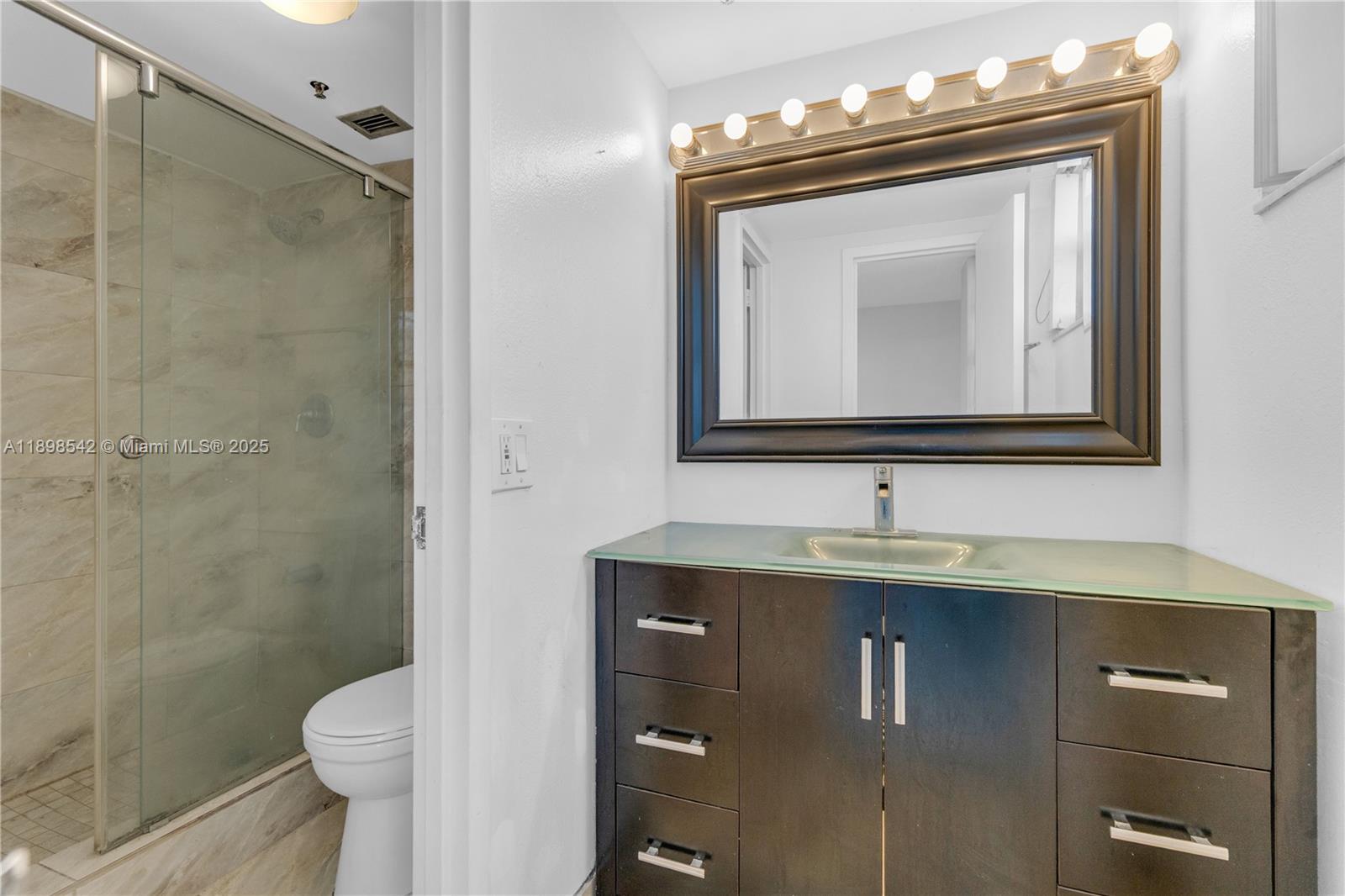 2829 Indian Creek Dr # 1110, Miami Beach Unit: 1110