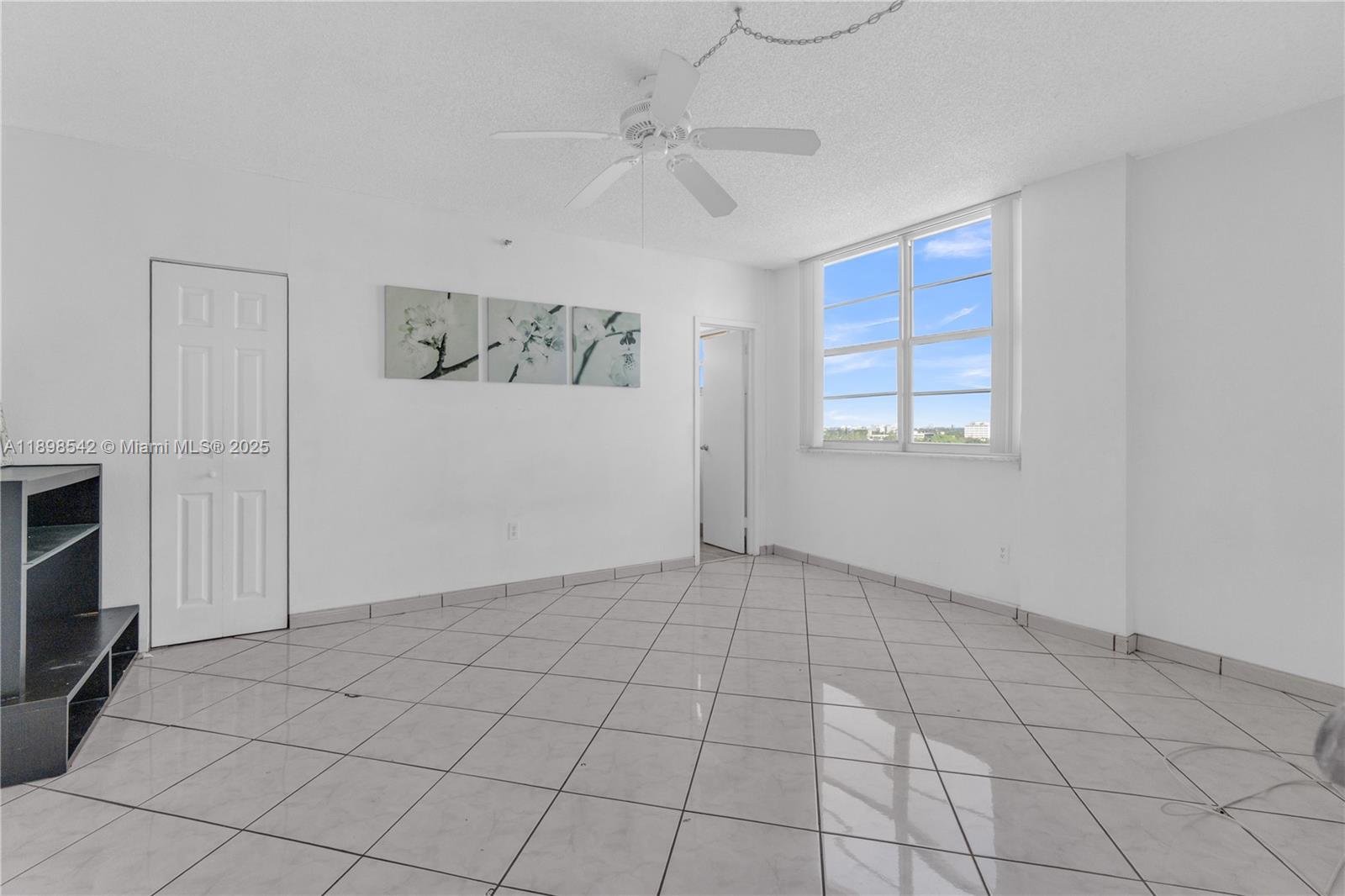 2829 Indian Creek Dr # 1110, Miami Beach Unit: 1110